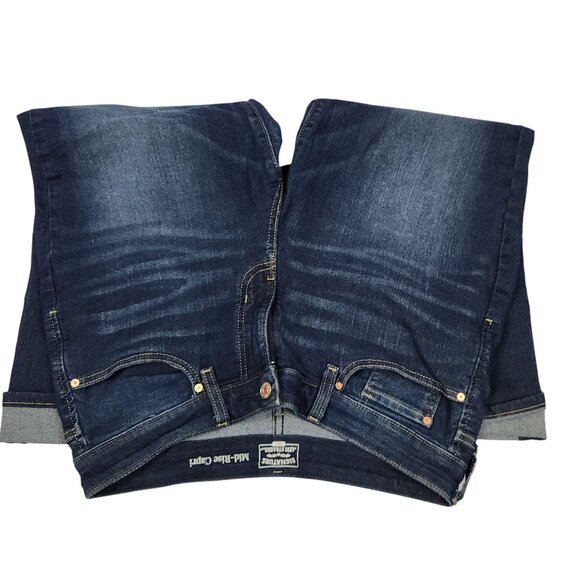 Levis Mid-Rise Capri Jeans Size 10 W30 Dark Wash Denim Cotton Casual - Picture 7 of 7